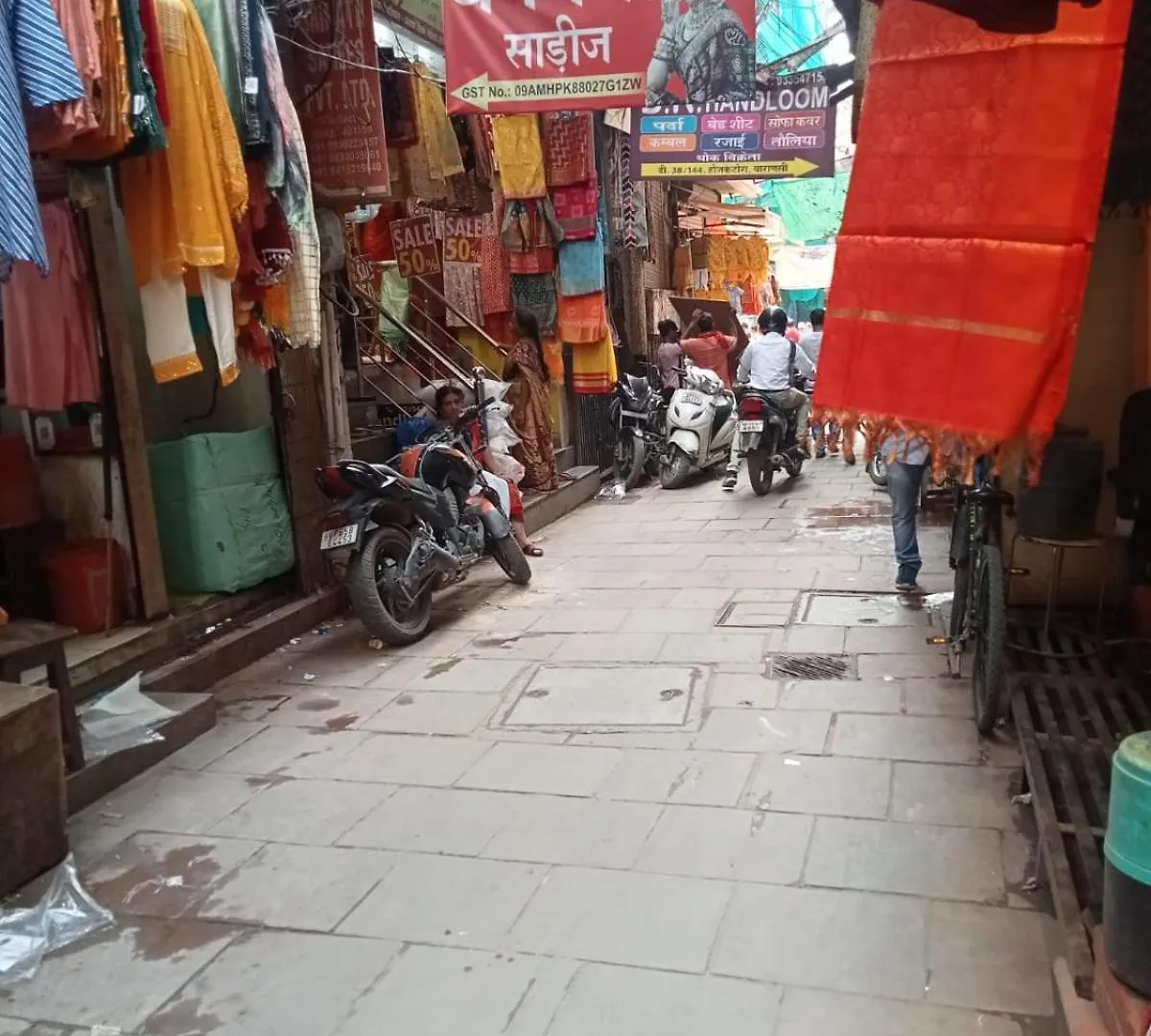 Shree Laxmee Narayan Paying Guest House Varanasi India